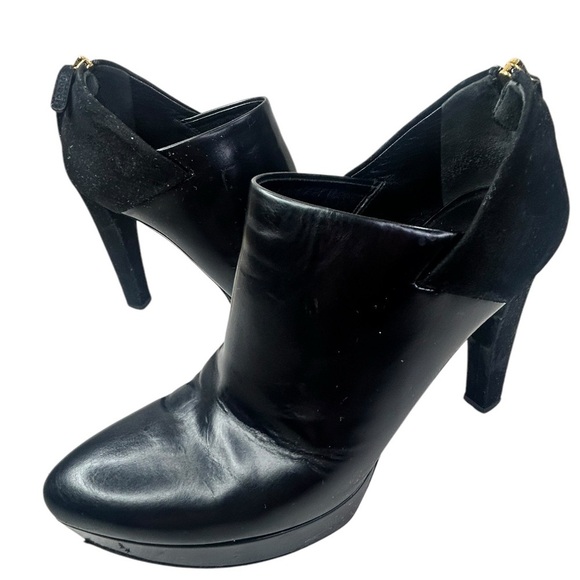 Gucci black leather and suede platform ankle shoe bootie size 8.5 38.5 Back Zip - Picture 1 of 11